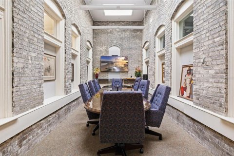 Купить коммерческую недвижимость в Тампа, Флорида 1165.55м2, № 2150544 - фото 8