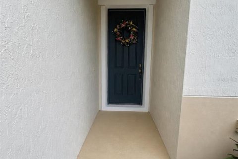 Casa en venta en New Smyrna Beach, Florida, 3 dormitorios, 165.92 m2 № 2277590 - foto 4