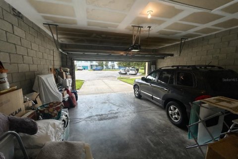 Casa en venta en New Smyrna Beach, Florida, 3 dormitorios, 165.92 m2 № 2277590 - foto 24