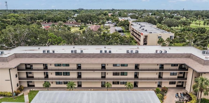 Condo à Largo, Floride, 2 chambres № 1835651