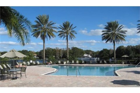 Touwnhouse à louer à Tampa, Floride: 2 chambres, 86.21 m2 № 2430892 - photo 5