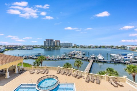 Condo in Miramar, Florida, 3 bedrooms in MARBELLA  № 561660 - photo 1