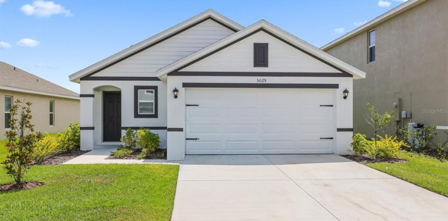House in Palmetto, Florida 3 bedrooms, 137.68 sq.m. № 2199808