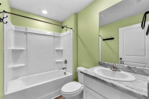 House in Palmetto, Florida 3 bedrooms, 137.68 sq.m. № 2199808 - photo 21