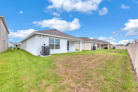 House in Palmetto, Florida 3 bedrooms, 137.68 sq.m. № 2199808 - photo 24