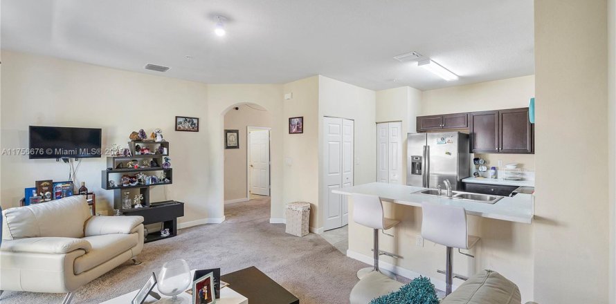 Touwnhouse à Homestead, Floride 3 chambres, 141.49 m2 № 2153737