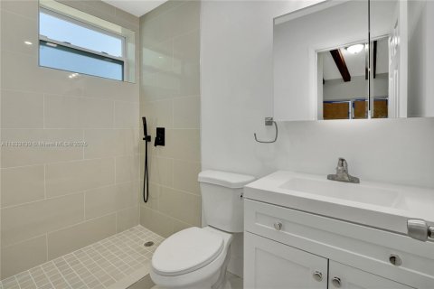 House in Fort Lauderdale, Florida 3 bedrooms, 89.93 sq.m. № 1814213 - photo 8