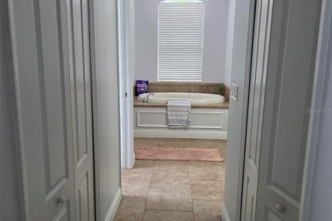 Casa en venta en Sarasota, Florida, 3 dormitorios, 161.09 m2 № 2312341 - foto 13