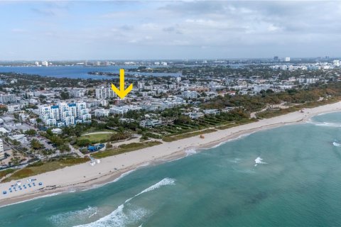 Condominio en venta en Miami Beach, Florida, 2 dormitorios, 109.16 m2 № 1863369 - foto 1