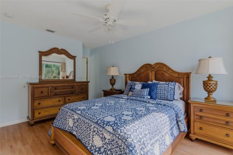 Condo in Key Largo, Florida, 2 bedrooms  № 2071095 - photo 27