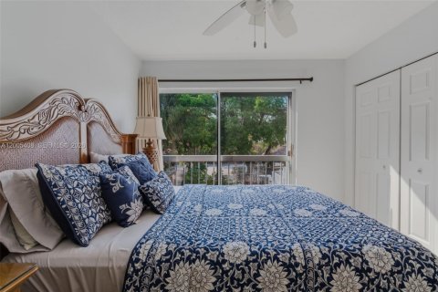 Condo in Key Largo, Florida, 2 bedrooms  № 2071095 - photo 28