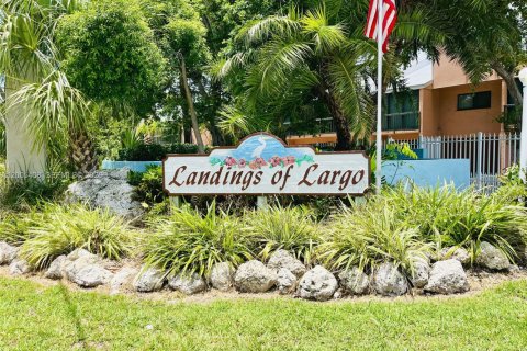 Condominio en Key Largo, Florida, 2 dormitorios  № 2071095