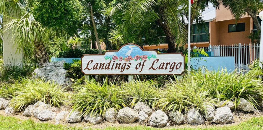Condominio en Key Largo, Florida, 2 dormitorios  № 2071095