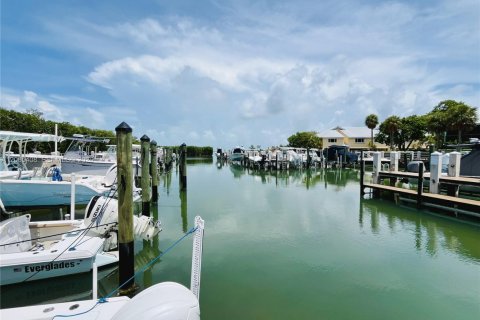 Condominio en venta en Key Largo, Florida, 2 dormitorios, 72.28 m2 № 2071095 - foto 11