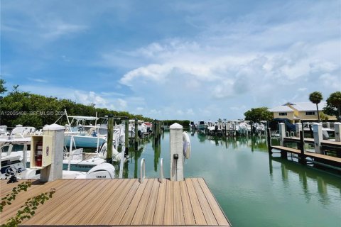 Condominio en venta en Key Largo, Florida, 2 dormitorios, 72.28 m2 № 2071095 - foto 10