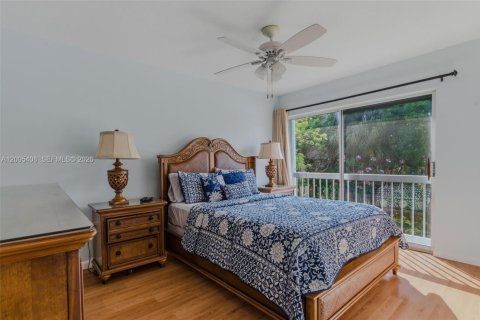 Condo in Key Largo, Florida, 2 bedrooms  № 2071095 - photo 26