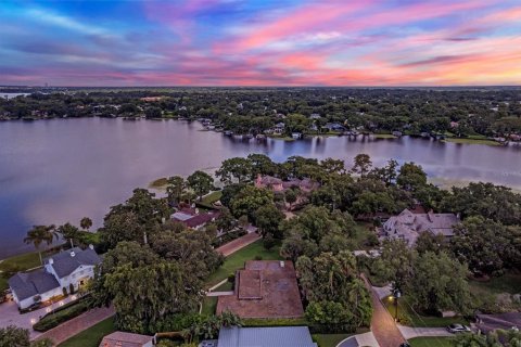 Casa en venta en Winter Park, Florida, 4 dormitorios, 303.14 m2 № 1792728 - foto 3