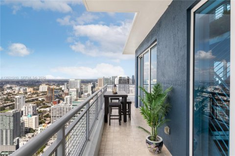 Condo in Miami, Florida, 2 bedrooms № 2083656 - photo 7