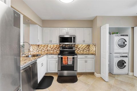 Copropriété à vendre à Deerfield Beach, Floride: 1 chambre, 86.4 m2 № 2261243 - photo 18