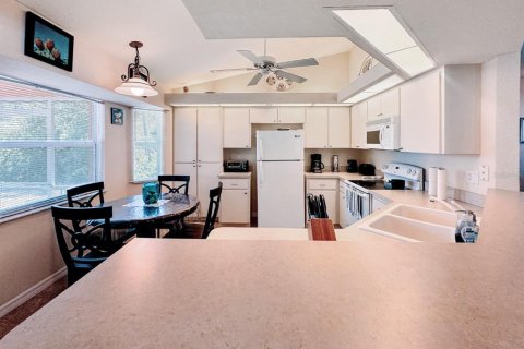 Villa ou maison à louer à Port Charlotte, Floride: 3 chambres, 154.03 m2 № 2166984 - photo 4
