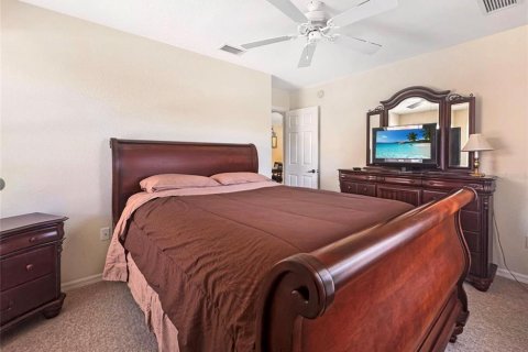 Villa ou maison à louer à Port Charlotte, Floride: 3 chambres, 154.03 m2 № 2166984 - photo 10