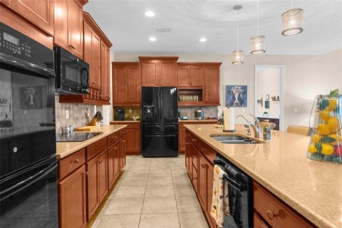 House in Lakeland, Florida 6 bedrooms, 380.25 sq.m. № 1670233 - photo 24