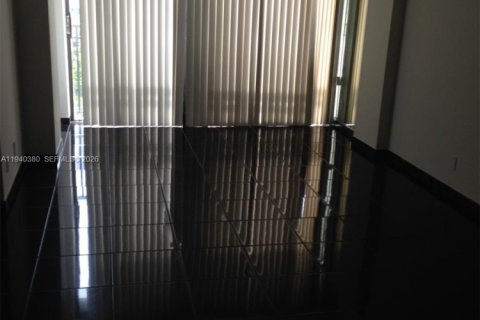 Condo à Sunny Isles Beach, Floride, 1 chambre  № 1998207