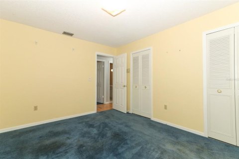 House in Orlando, Florida 4 bedrooms, 241.55 sq.m. № 1684446 - photo 28