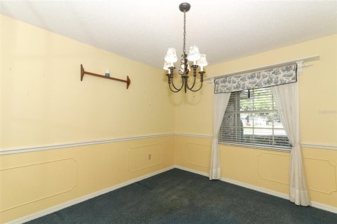 House in Orlando, Florida 4 bedrooms, 241.55 sq.m. № 1684446 - photo 6