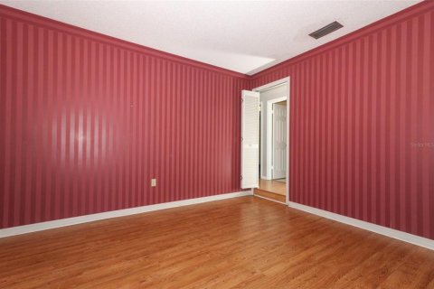 House in Orlando, Florida 4 bedrooms, 241.55 sq.m. № 1684446 - photo 4