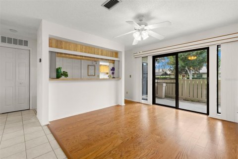 Casa en venta en Oldsmar, Florida, 2 dormitorios, 116.13 m2 № 2383510 - foto 10