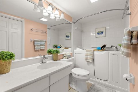 Casa en venta en Oldsmar, Florida, 2 dormitorios, 116.13 m2 № 2383510 - foto 25
