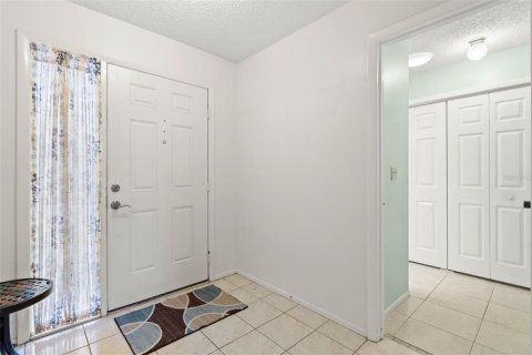 Casa en venta en Oldsmar, Florida, 2 dormitorios, 116.13 m2 № 2383510 - foto 4
