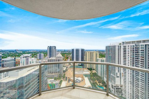 Condominio en venta en Fort Lauderdale, Florida, 4 dormitorios, 361.95 m2 № 2188910 - foto 24
