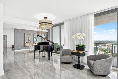 Condominio en venta en Fort Lauderdale, Florida, 4 dormitorios, 361.95 m2 № 2188910 - foto 13