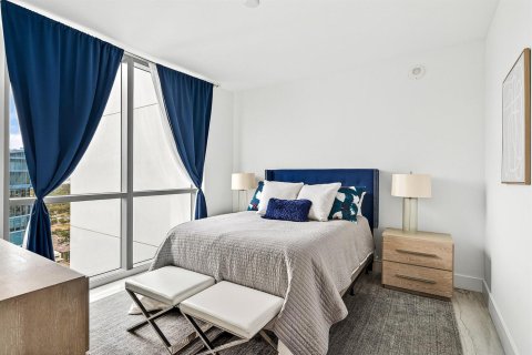 Condominio en venta en Fort Lauderdale, Florida, 4 dormitorios, 361.95 m2 № 2188910 - foto 26