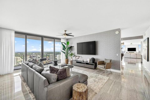 Condominio en venta en Fort Lauderdale, Florida, 4 dormitorios, 361.95 m2 № 2188910 - foto 17