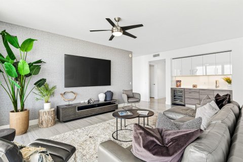 Condominio en venta en Fort Lauderdale, Florida, 4 dormitorios, 361.95 m2 № 2188910 - foto 18