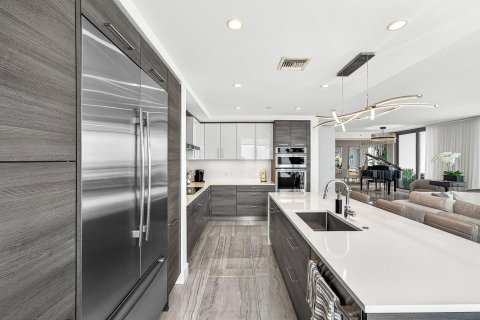 Condominio en venta en Fort Lauderdale, Florida, 4 dormitorios, 361.95 m2 № 2188910 - foto 6