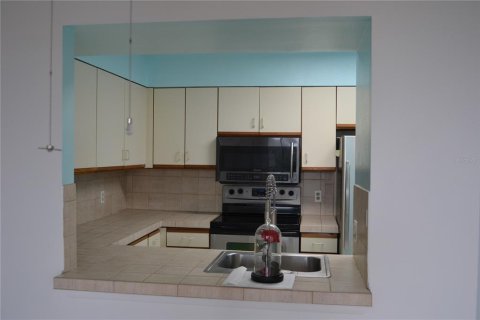 Condominio en venta en Clearwater, Florida, 1 dormitorio, 62.71 m2 № 1591790 - foto 14