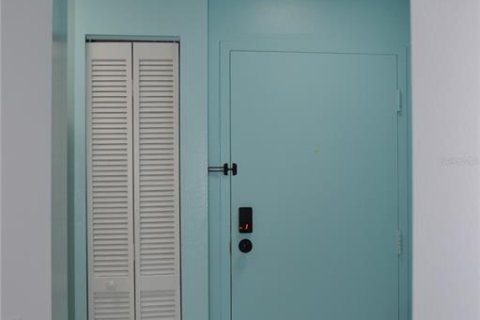 Condominio en venta en Clearwater, Florida, 1 dormitorio, 62.71 m2 № 1591790 - foto 16