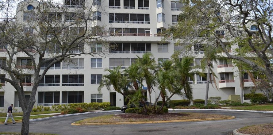 Condominio en Clearwater, Florida, 1 dormitorio  № 1591790