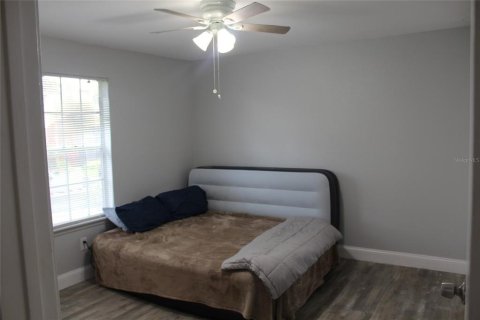 Condo in Saint Petersburg, Florida, 1 bedroom  № 1866845 - photo 6