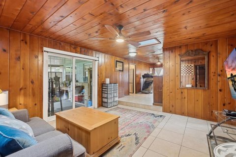 Villa ou maison à vendre à DeLand, Floride: 5 chambres, 199.55 m2 № 2141998 - photo 14