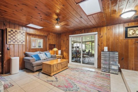 Villa ou maison à vendre à DeLand, Floride: 5 chambres, 199.55 m2 № 2141998 - photo 16