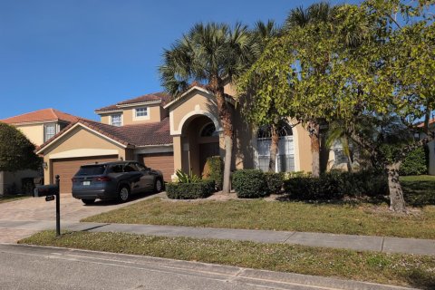 Casa en West Palm Beach, Florida 6 dormitorios, 326.92 m2 № 2085767
