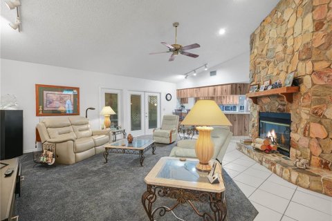 Villa ou maison à vendre à Lake Hamilton, Floride: 3 chambres, 202.34 m2 № 1679276 - photo 4