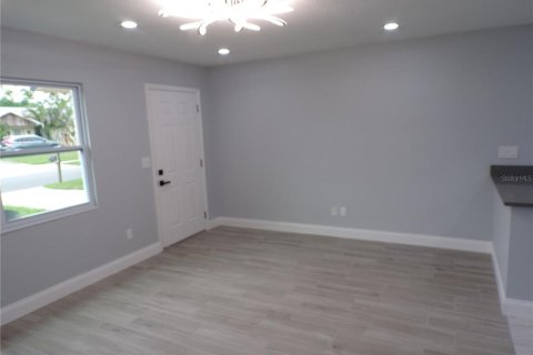 Villa ou maison à vendre à Seminole, Floride: 3 chambres, 74.32 m2 № 2329588 - photo 10