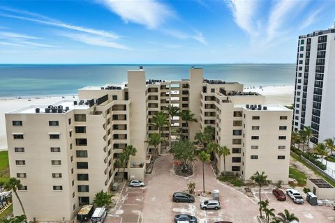 Condo in Fort Myers Beach, Florida, 2 bedrooms  № 1803031 - photo 4