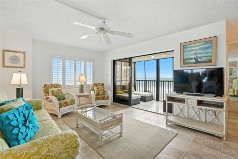 Condo in Fort Myers Beach, Florida, 2 bedrooms  № 1803031 - photo 12
